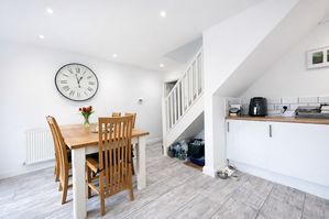 Kitchen- click for photo gallery